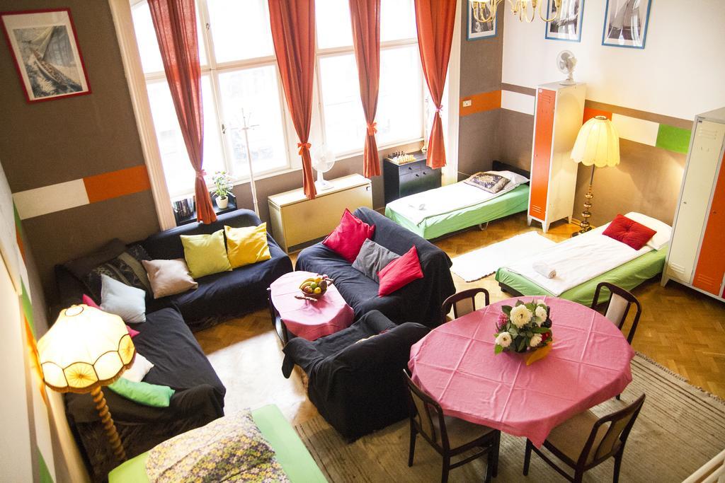 Hostel Center *
